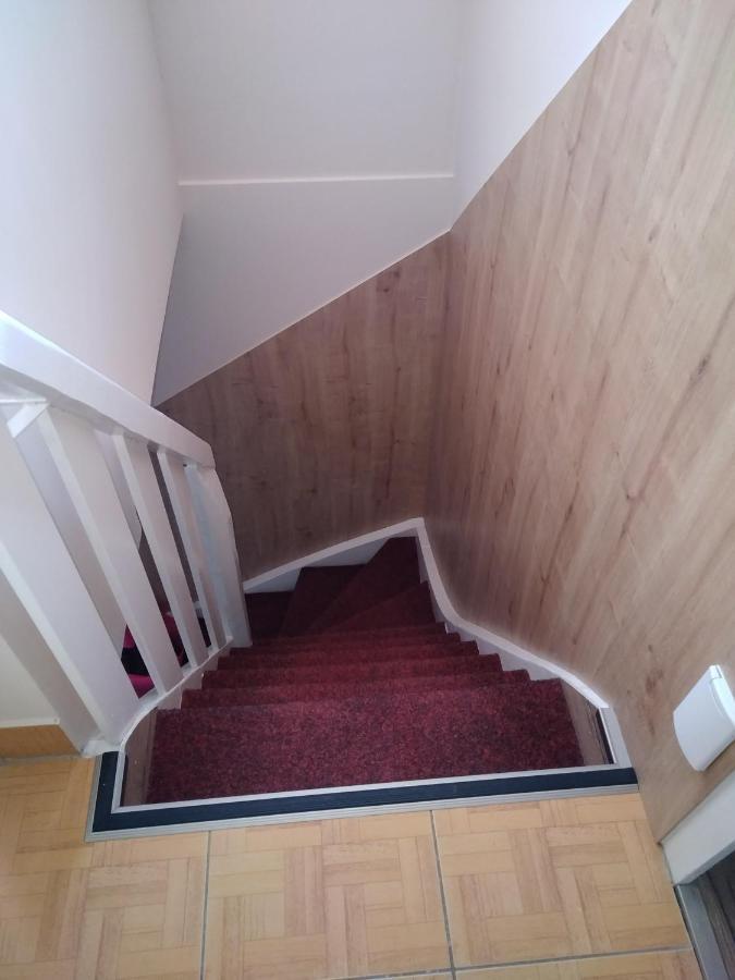 Budai Vám Apartmanház Pětikostelí Exteriér fotografie