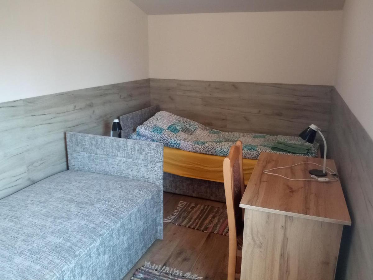 Budai Vám Apartmanház Pětikostelí Exteriér fotografie